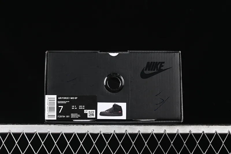 All categories Nk Air Force 1 Air Force series Nk Air Force 1 Mid Air Force mid-top Supreme x Nk Air Force 1 Mid joint model Air Force One mid-top casual sneakers FZ8784-001
